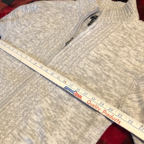 Man size Large zip up sweater. Lift gray and white. - Picture 7 of 8